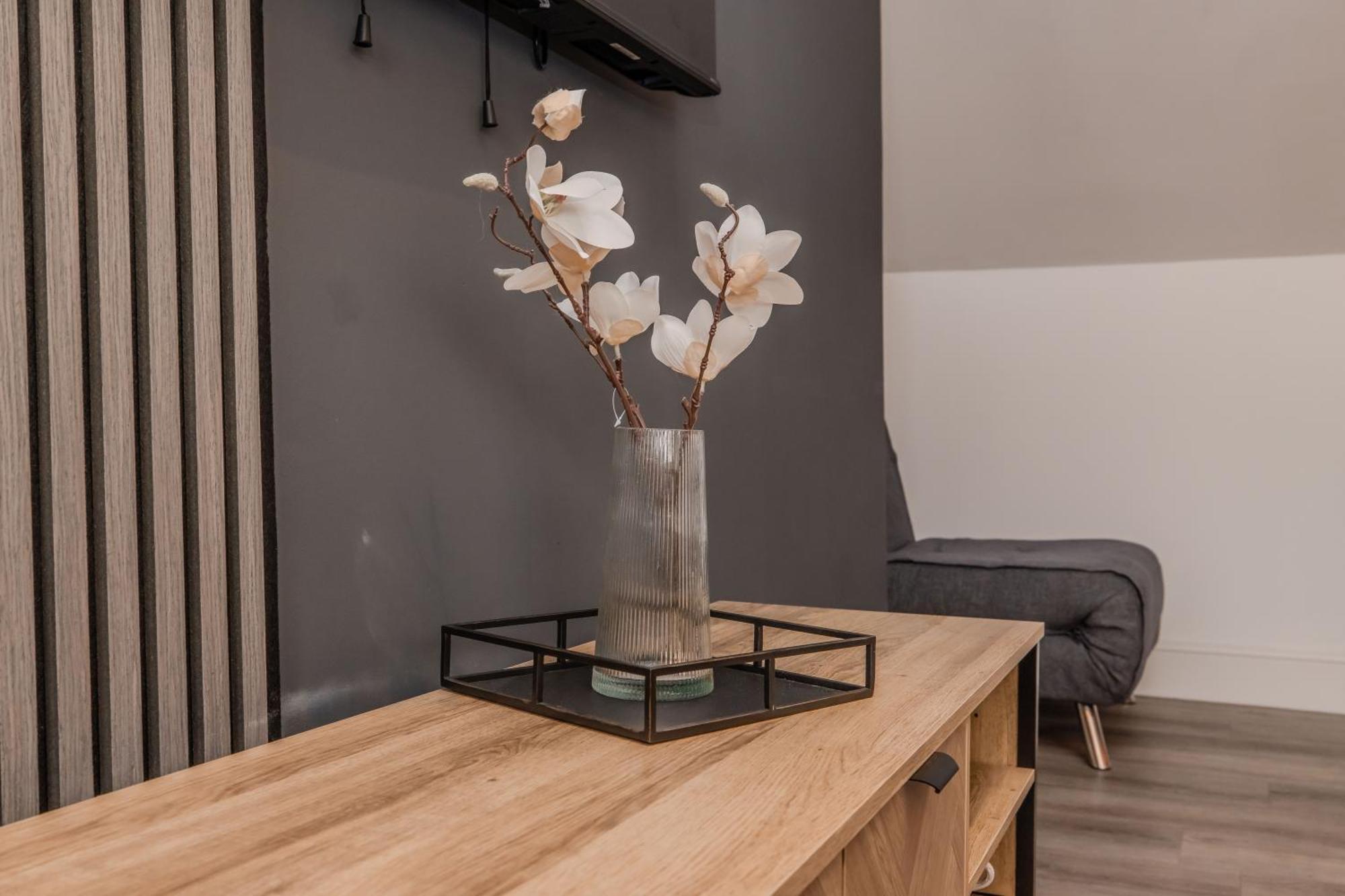 Luxe City Living L 2-Bedroom Flat With Free Parking Brighton ภายนอก รูปภาพ