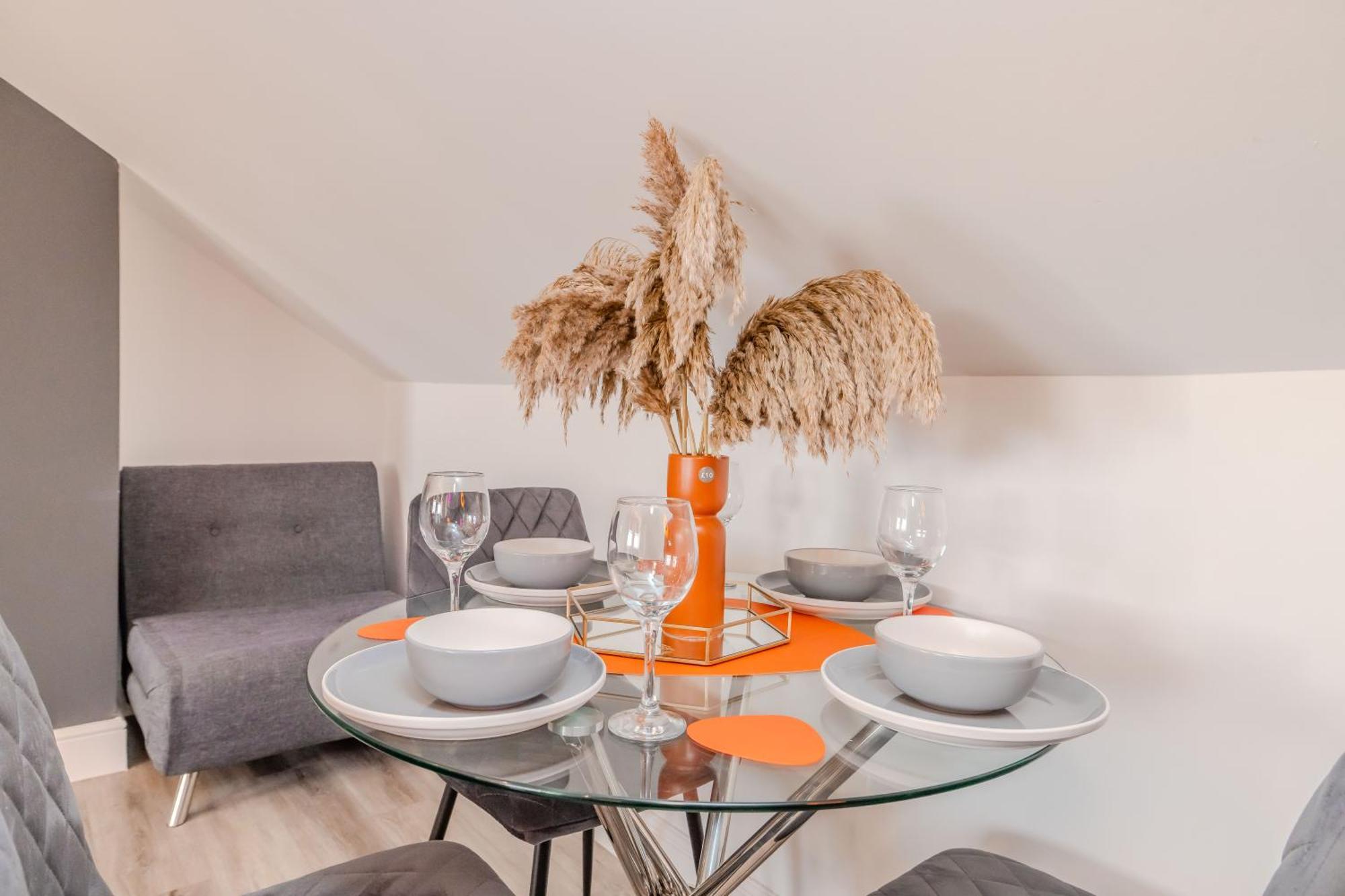 Luxe City Living L 2-Bedroom Flat With Free Parking Brighton ภายนอก รูปภาพ